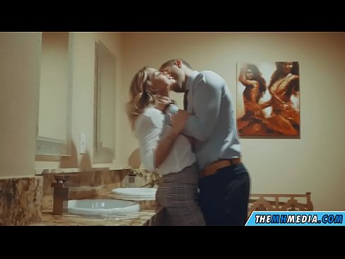 ❤️ Кога бујна русокоса ќе ве заведе во јавен тоалет ❤ Руско порно кај нас mk.javdoe.top ️❤